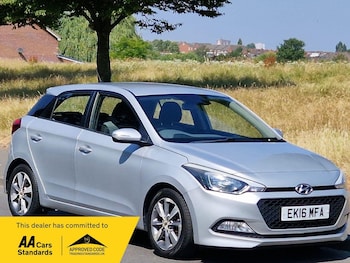 Used Hyundai i20 2016 for sale - 79168856: Photo