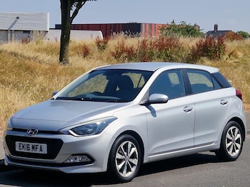 Used Hyundai i20 2016 for sale - 79168856: Photo