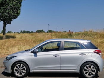 Used Hyundai i20 2016 for sale - 79168856: Photo