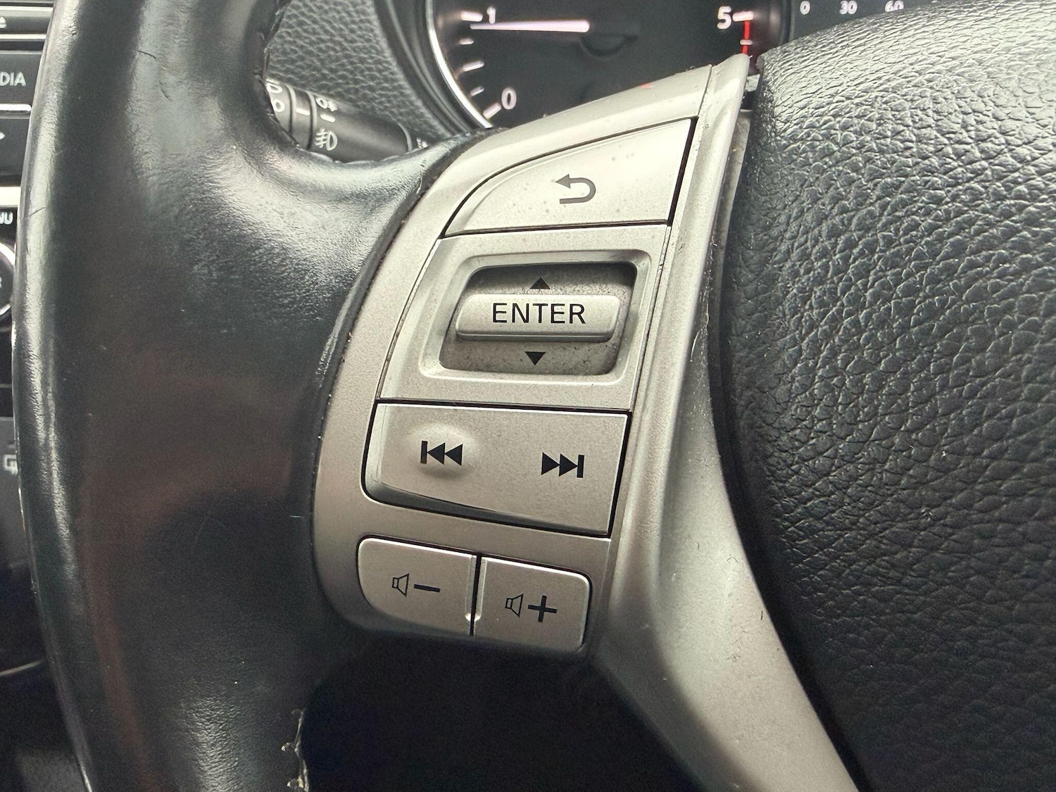 Used Nissan Qashqai 2014 for sale - 77625947: Photo 29