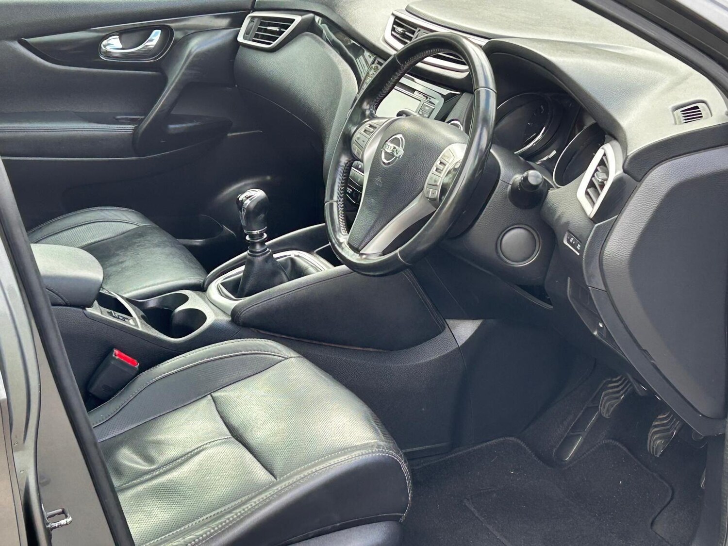 Used Nissan Qashqai 2014 for sale - 77203269: Photo 16