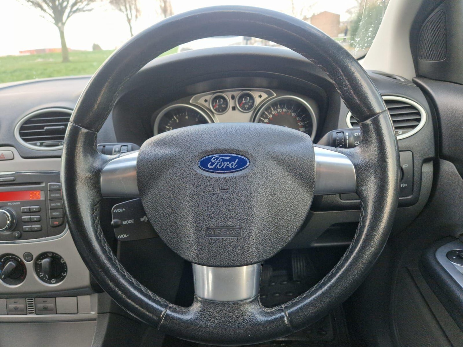 Used Ford Focus 2010 for sale - 77253675: Photo 22