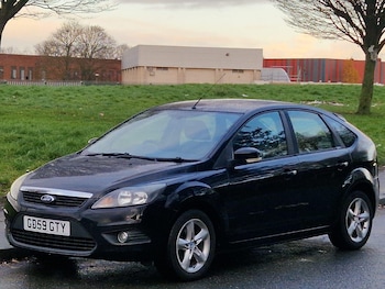Used Ford Focus 2010 for sale - 77253675: Photo