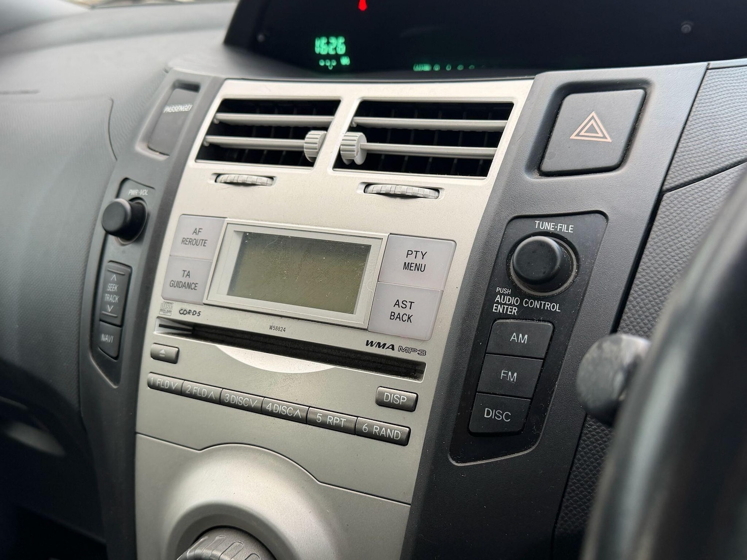 Used Toyota Yaris 2007 for sale - 77710778: Photo 28