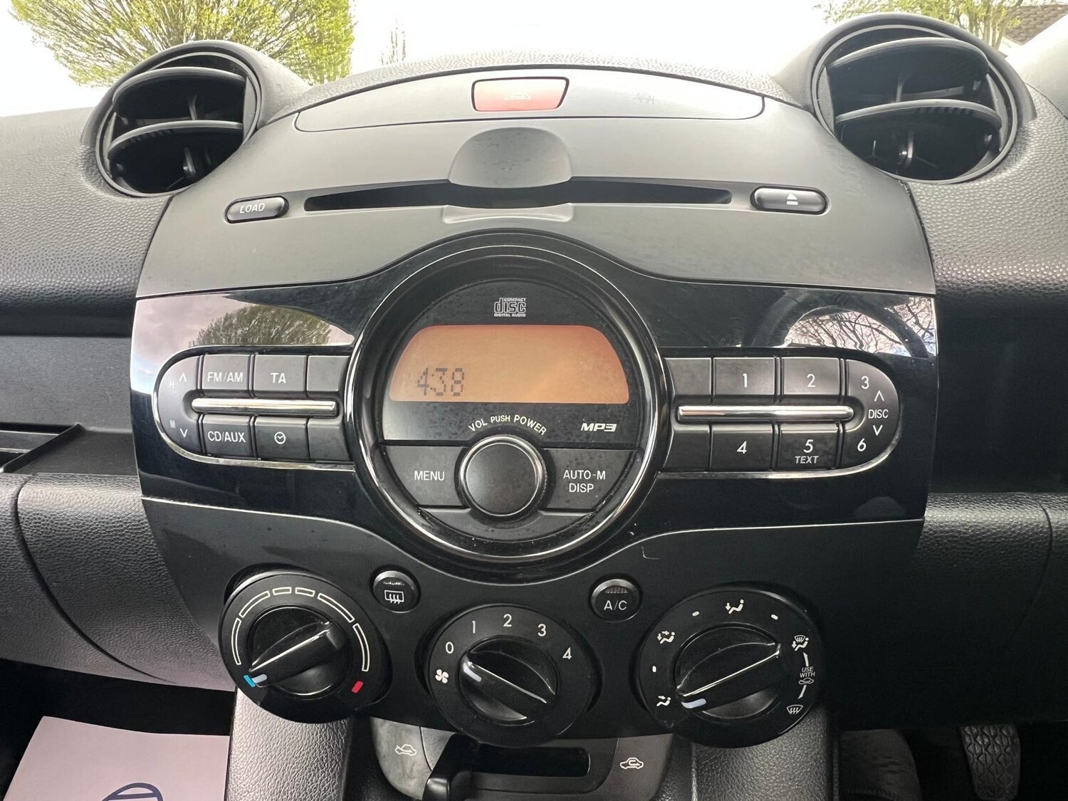 Used Mazda Mazda2 2012 for sale - 78215764: Photo 24