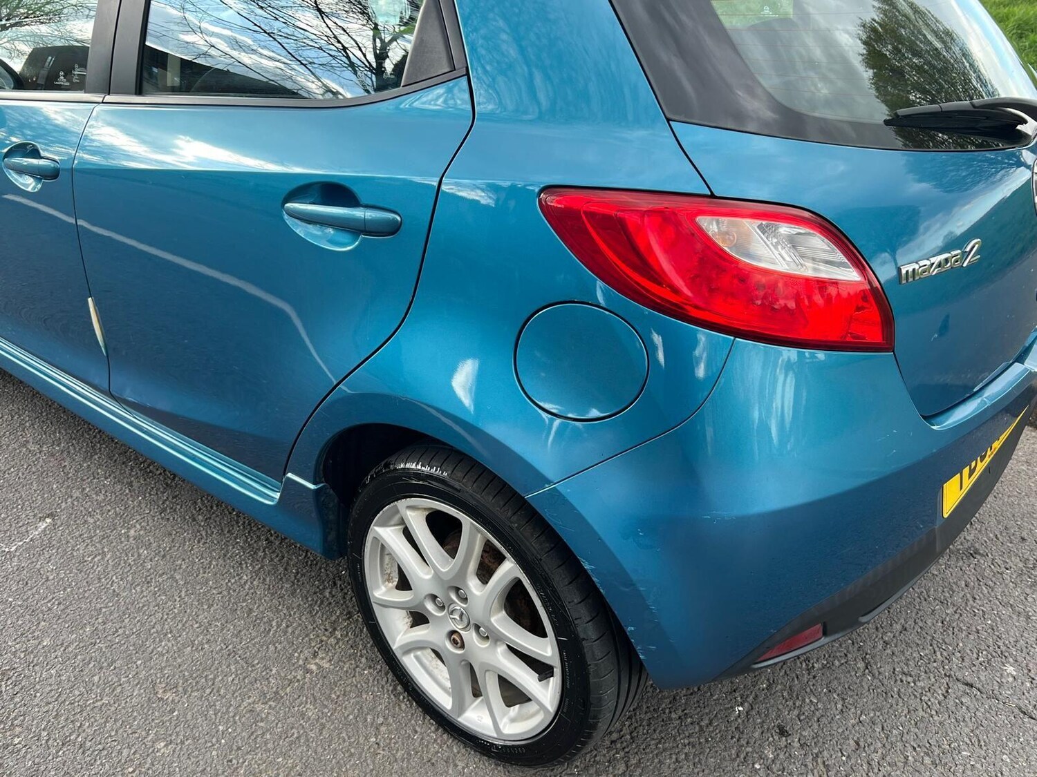 Used Mazda Mazda2 2012 for sale - 78215764: Photo 32