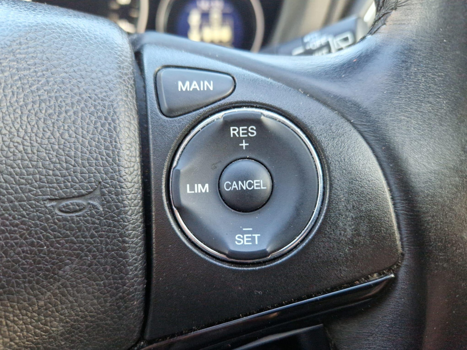 Used Honda HR-V 2018 for sale - 77203166: Photo 27