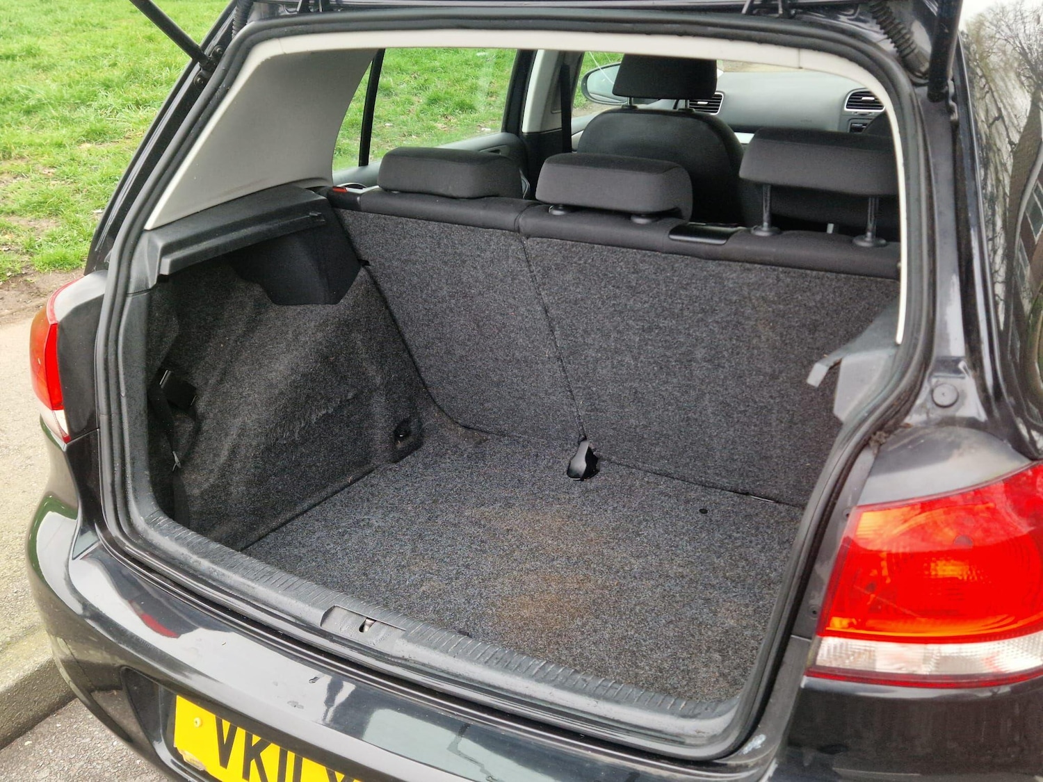 Used Volkswagen Golf 2011 for sale - 77784077: Photo 33