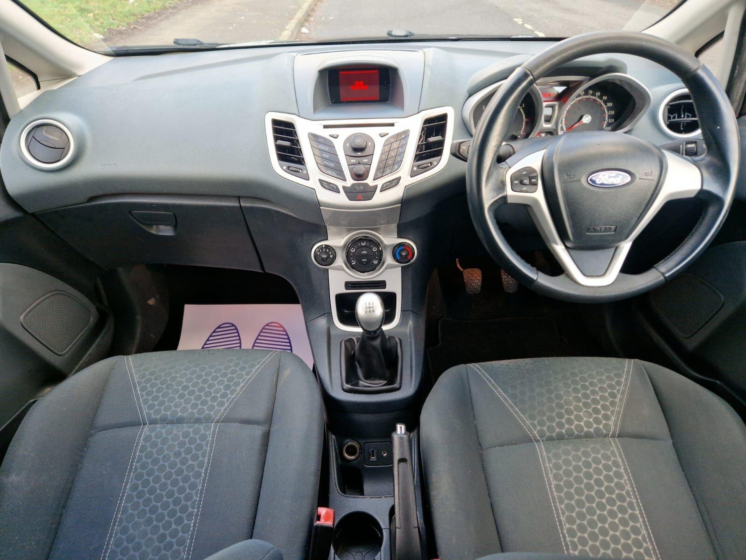 Used Ford Fiesta 2010 for sale - 77238339: Photo 11