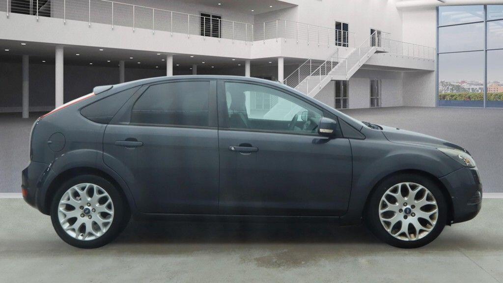 Used Ford Focus 2009 for sale - 77586284: Photo 5