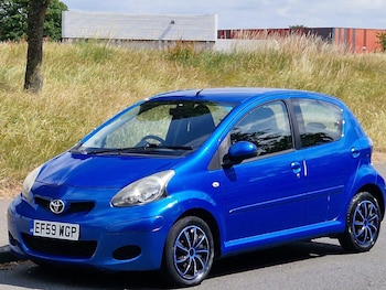 Used Toyota AYGO 2010 for sale - 79076130: Photo