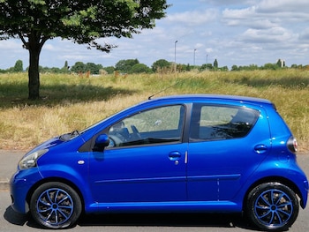 Used Toyota AYGO 2010 for sale - 79076130: Photo