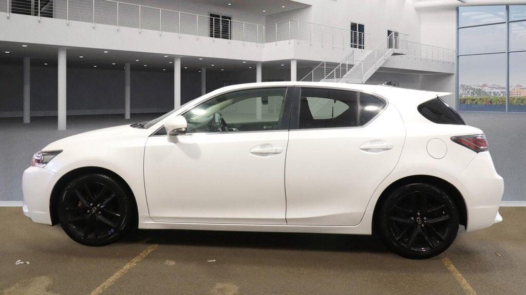 Used Lexus CT 2016 for sale - 77559763: Photo 4