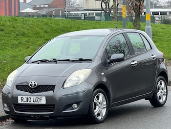 Used Toyota Yaris 2010 for sale - 77202874: Photo