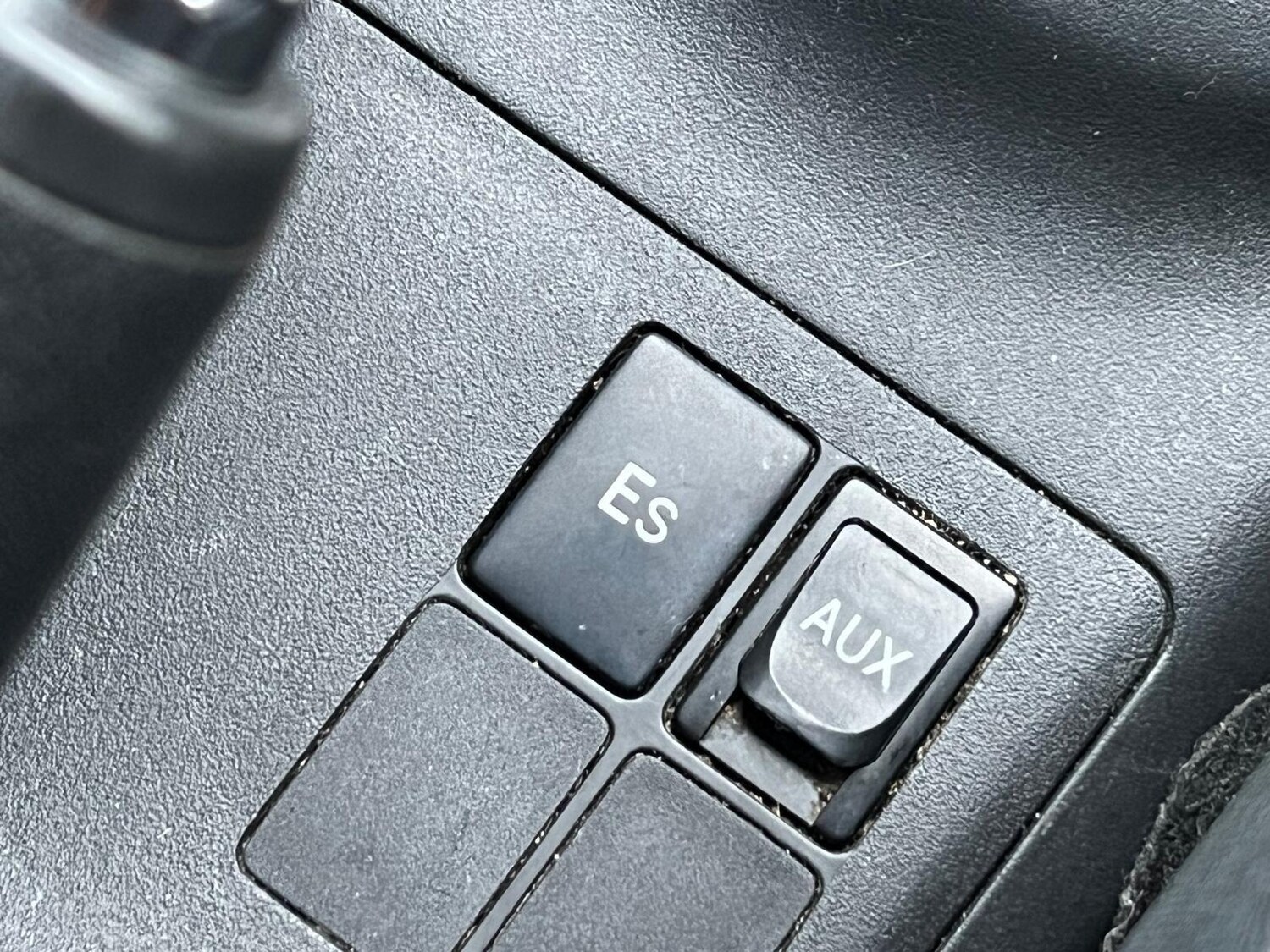 Used Toyota Yaris 2010 for sale - 77202874: Photo 39