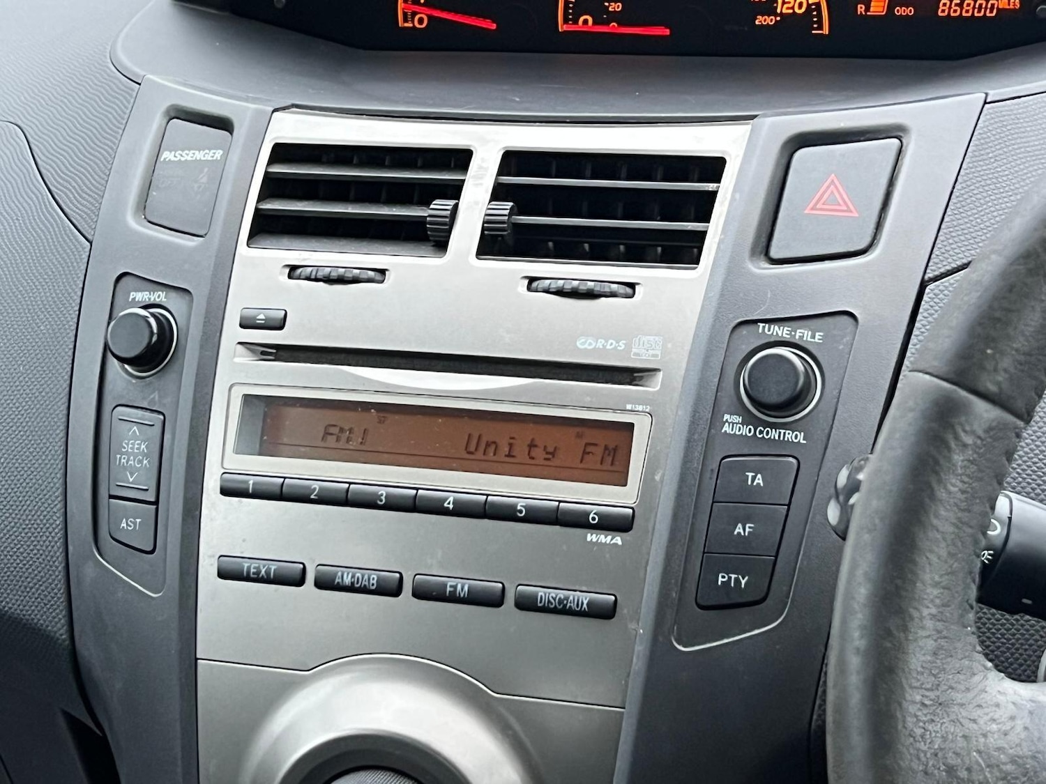 Used Toyota Yaris 2010 for sale - 77202874: Photo 42