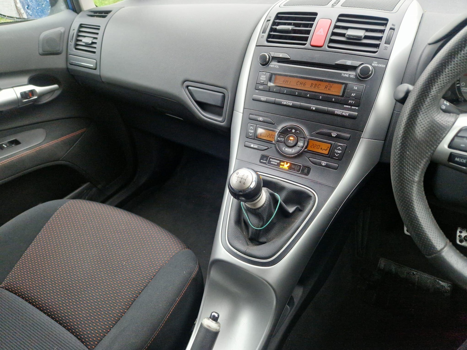 Used Toyota Auris 2010 for sale - 77291683: Photo 20