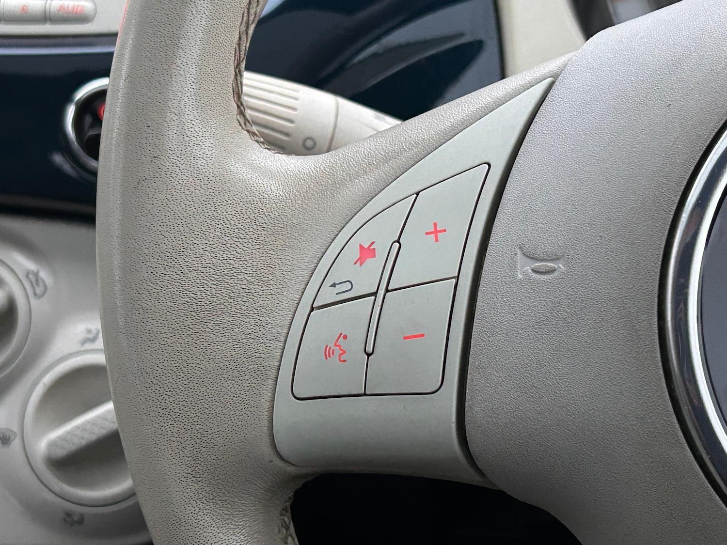 Used Fiat 500 2014 for sale - 77633215: Photo 31