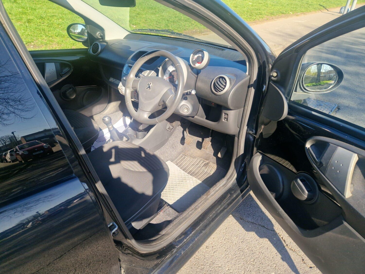 Used Peugeot 107 2012 for sale - 78215740: Photo 29