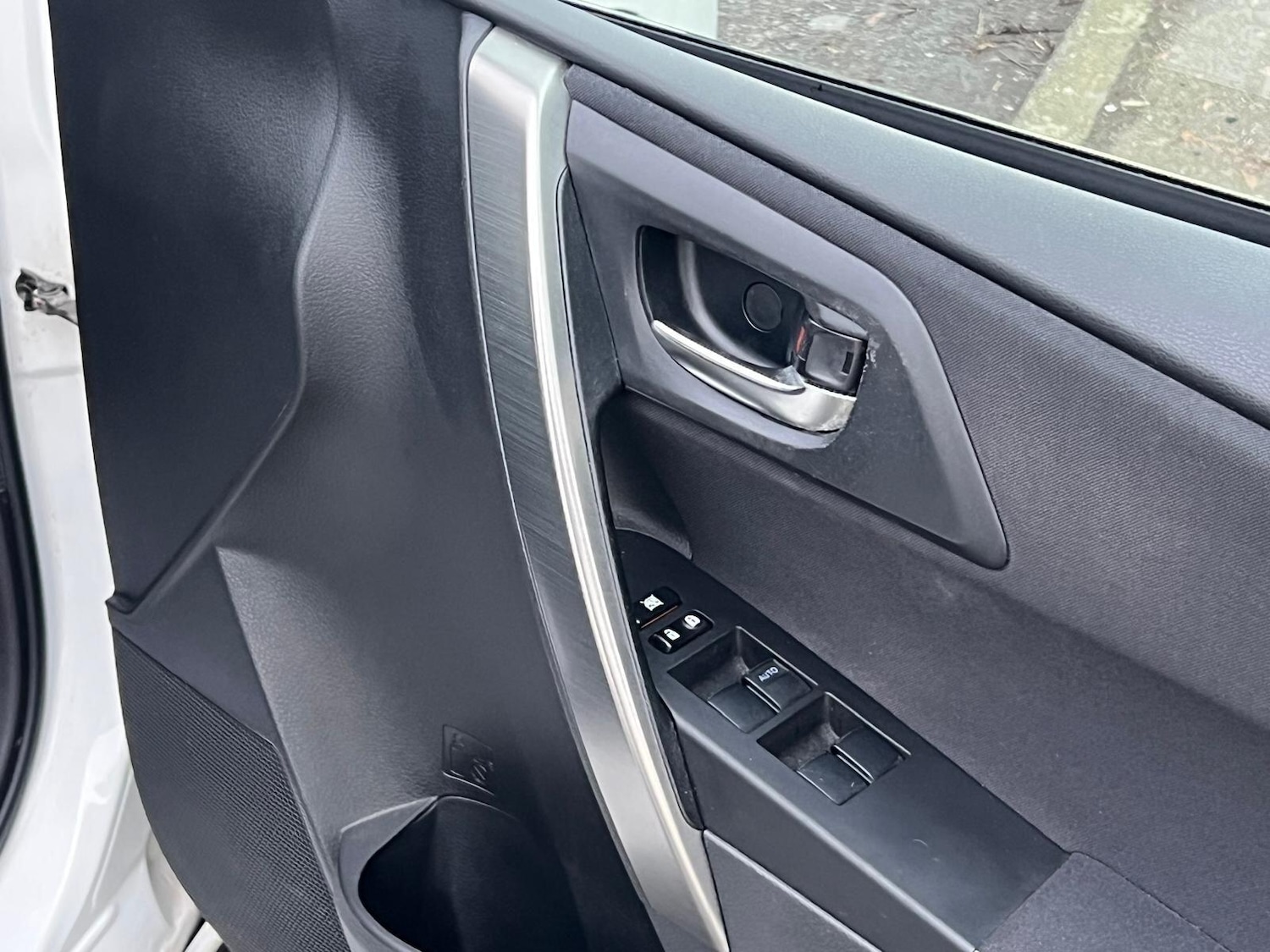 Used Toyota Auris 2015 for sale - 77315016: Photo 13