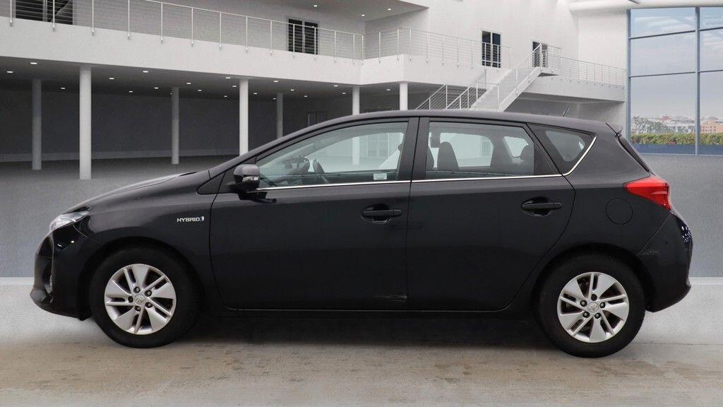 Used Toyota Auris 2014 for sale - 77550572: Photo 4