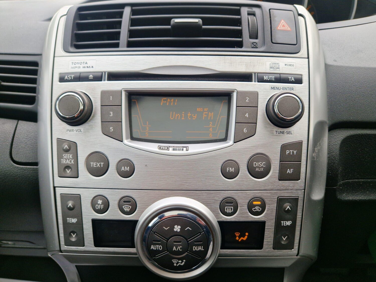 Used Toyota Verso 2010 for sale - 78215768: Photo 27