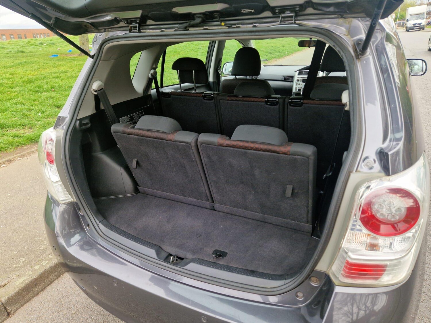 Used Toyota Verso 2010 for sale - 78215768: Photo 38