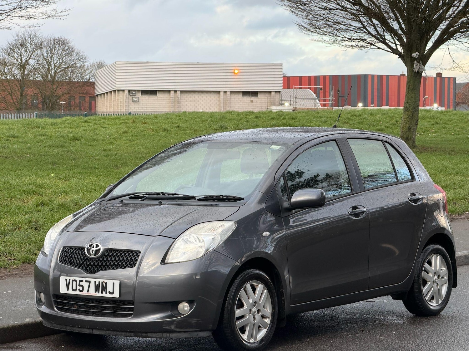 Used Toyota Yaris 2007 for sale - 77625481: Photo 2