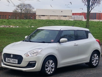 Used Suzuki Swift 2017 for sale - 77203864: Photo
