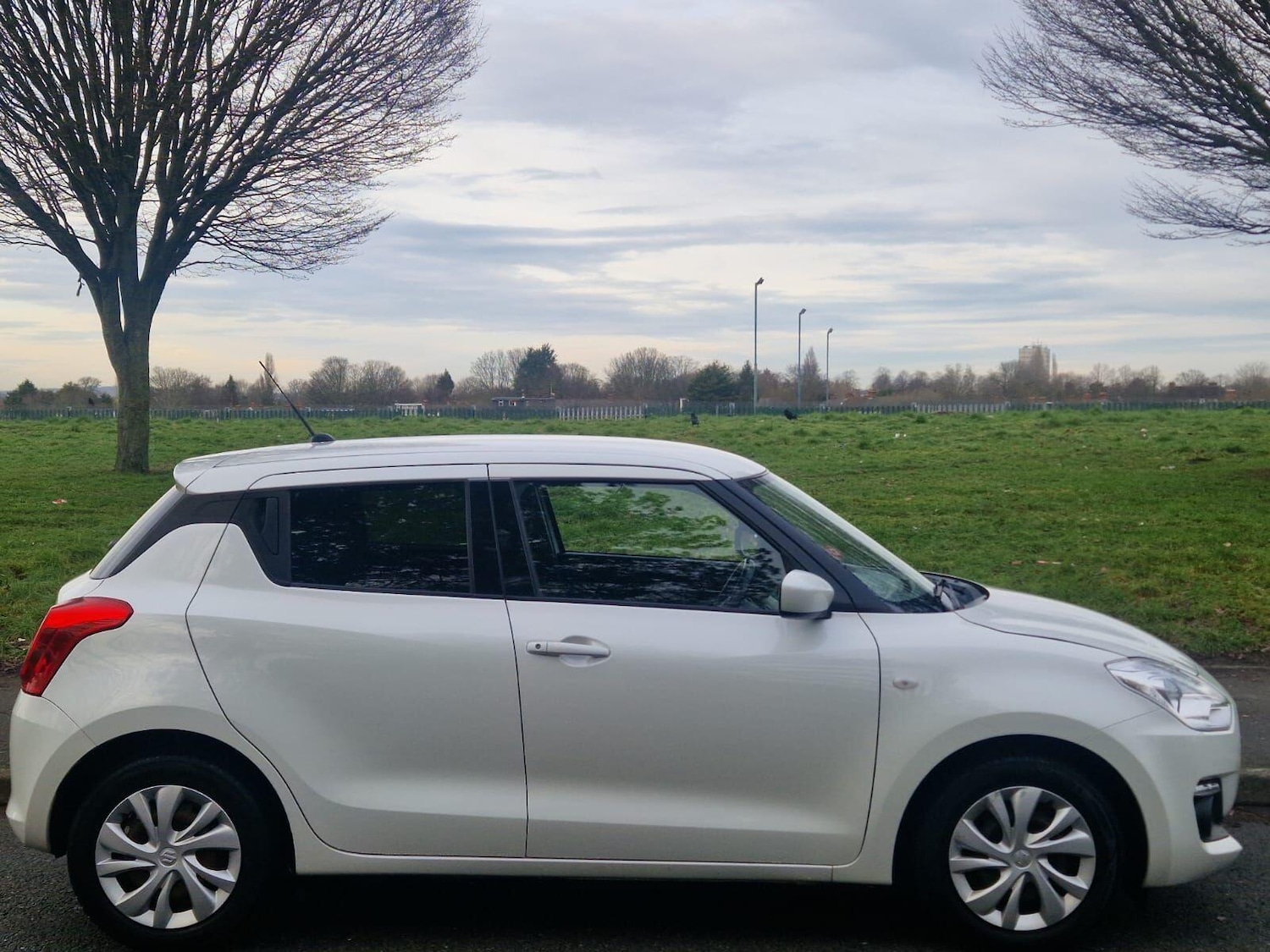 Used Suzuki Swift 2017 for sale - 77203864: Photo 6