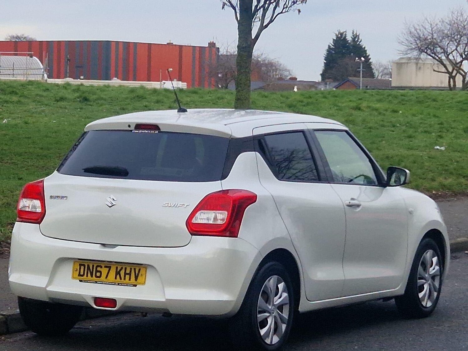 Used Suzuki Swift 2017 for sale - 77203864: Photo 8