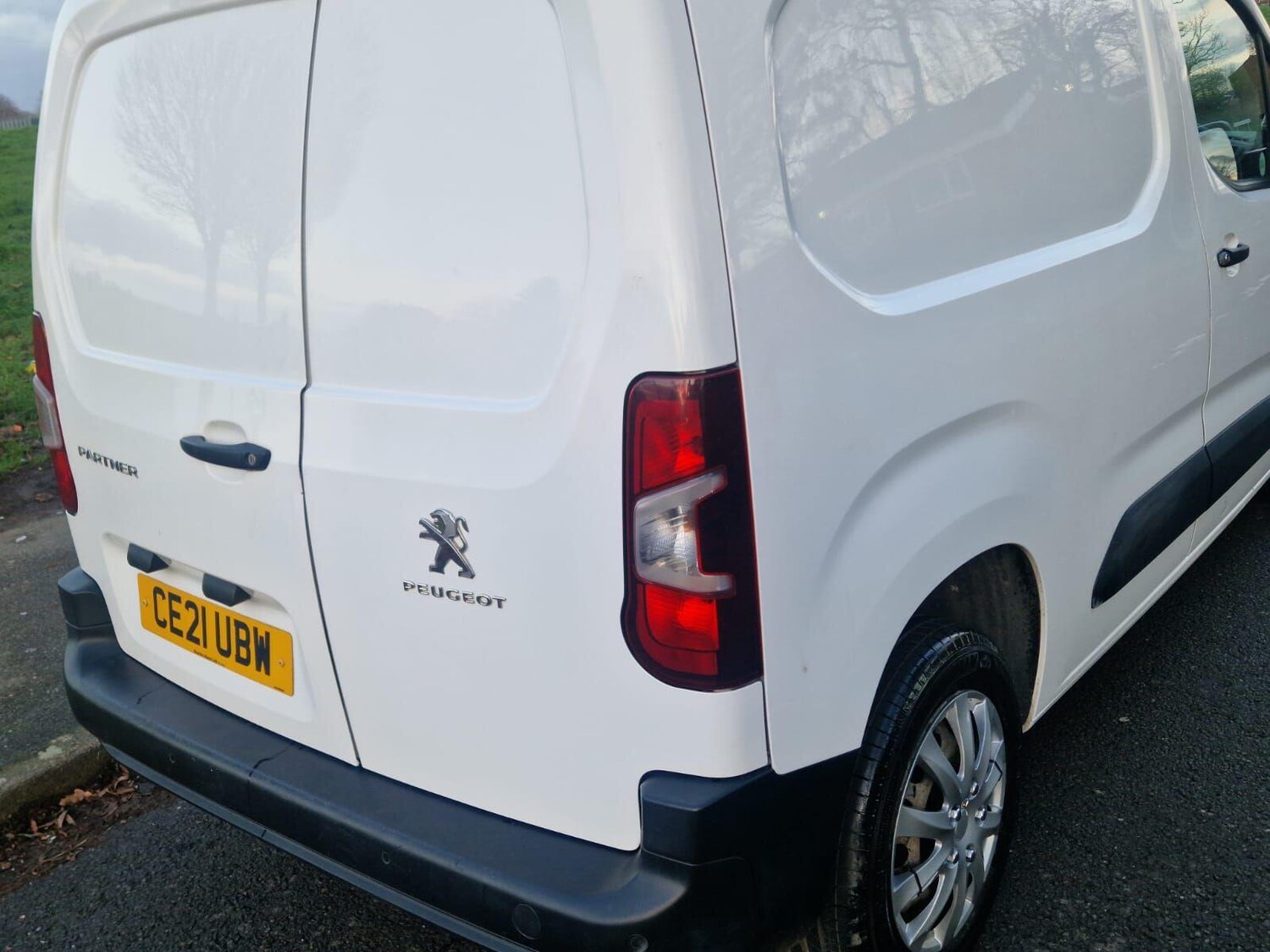 Used Peugeot Partner 2021 for sale - 77203588: Photo 27