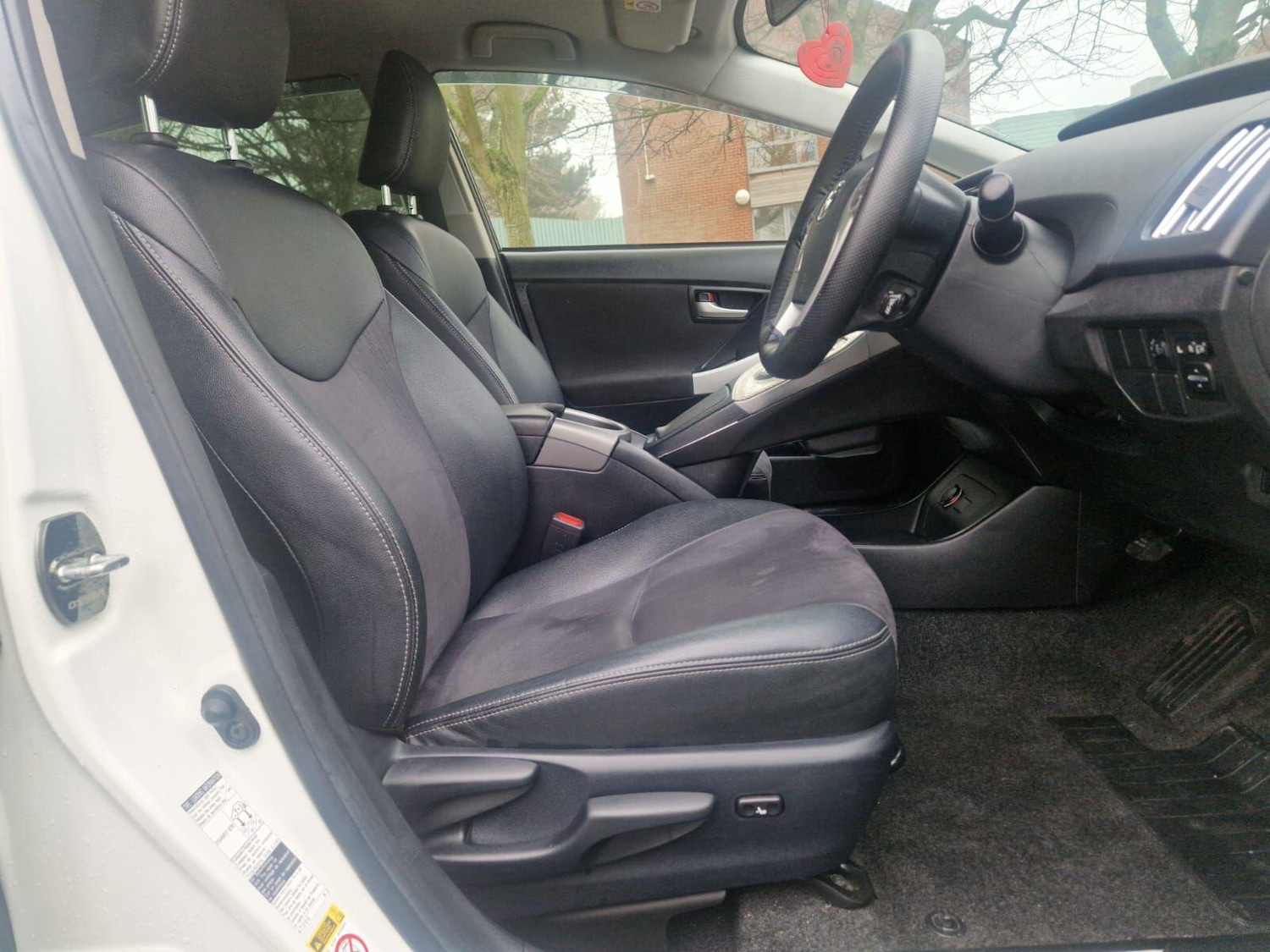 Used Toyota Prius 2014 for sale - 77202496: Photo 13