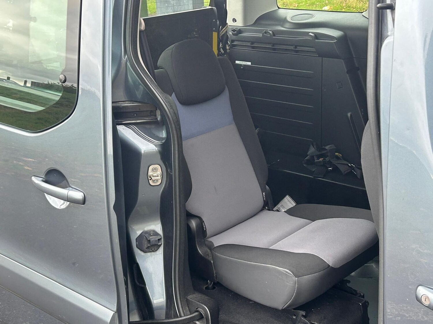 Used Peugeot Partner Tepee 2013 for sale - 77203669: Photo 23