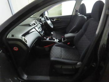 Used Nissan Qashqai 2016 for sale - 77305346: Photo