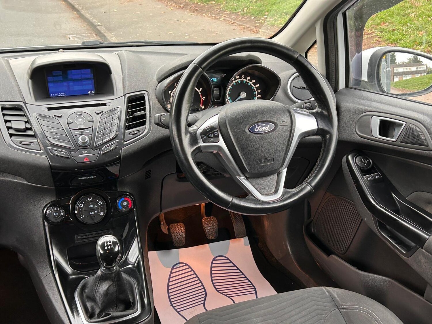 Used Ford Fiesta 2017 for sale - 77202863: Photo 21