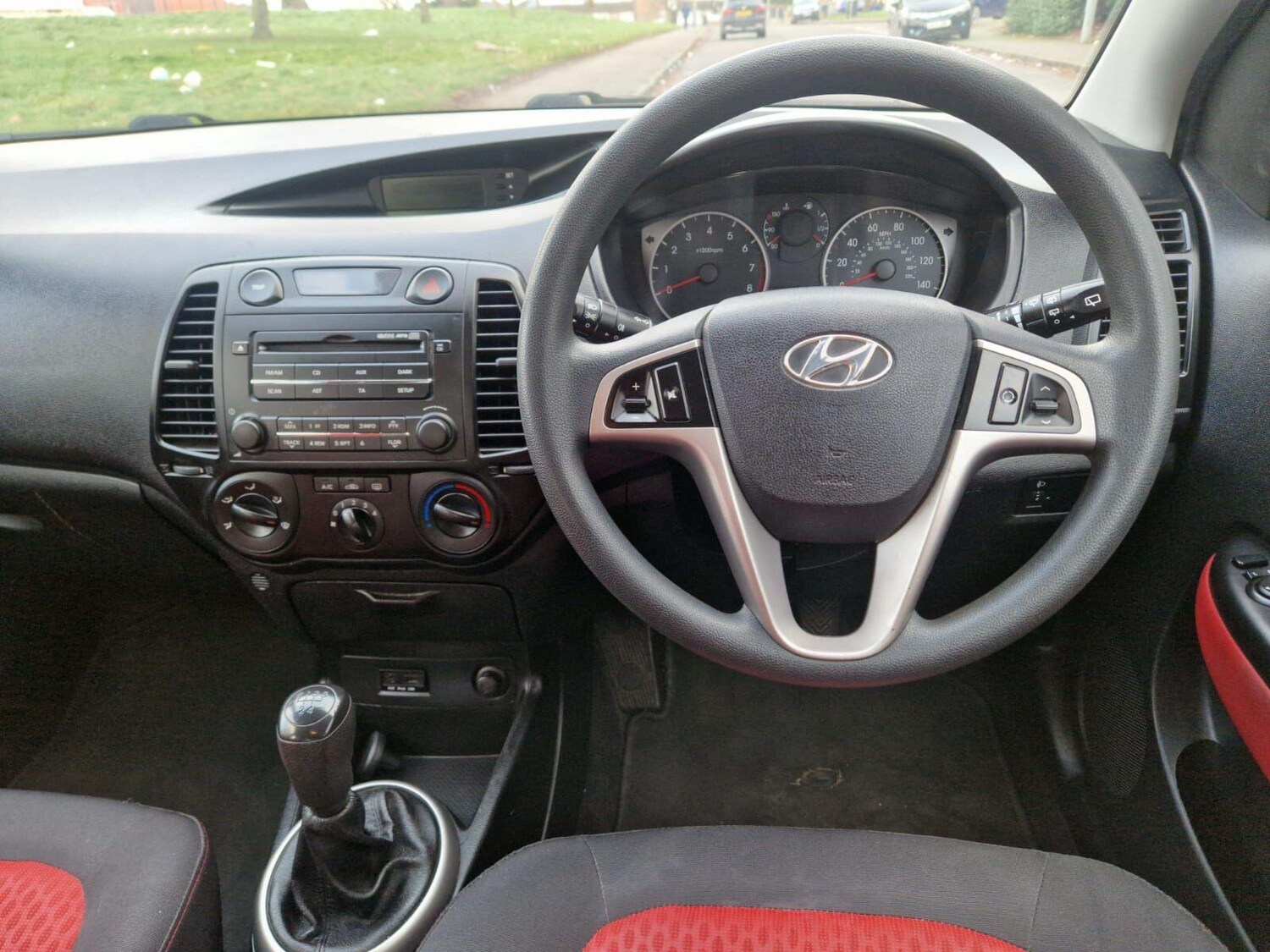 Used Hyundai i20 2009 for sale - 77202925: Photo 14