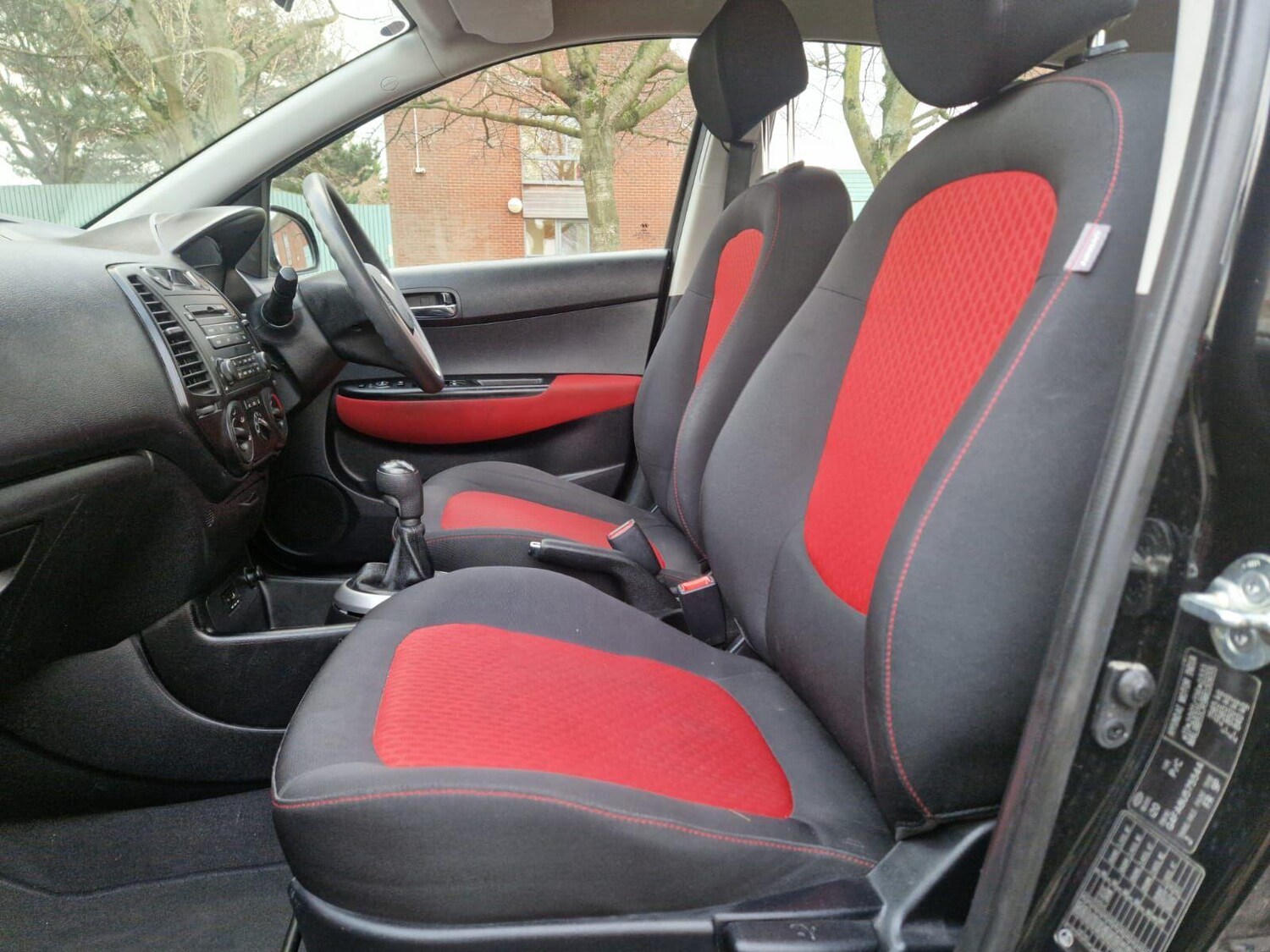 Used Hyundai i20 2009 for sale - 77202925: Photo 20