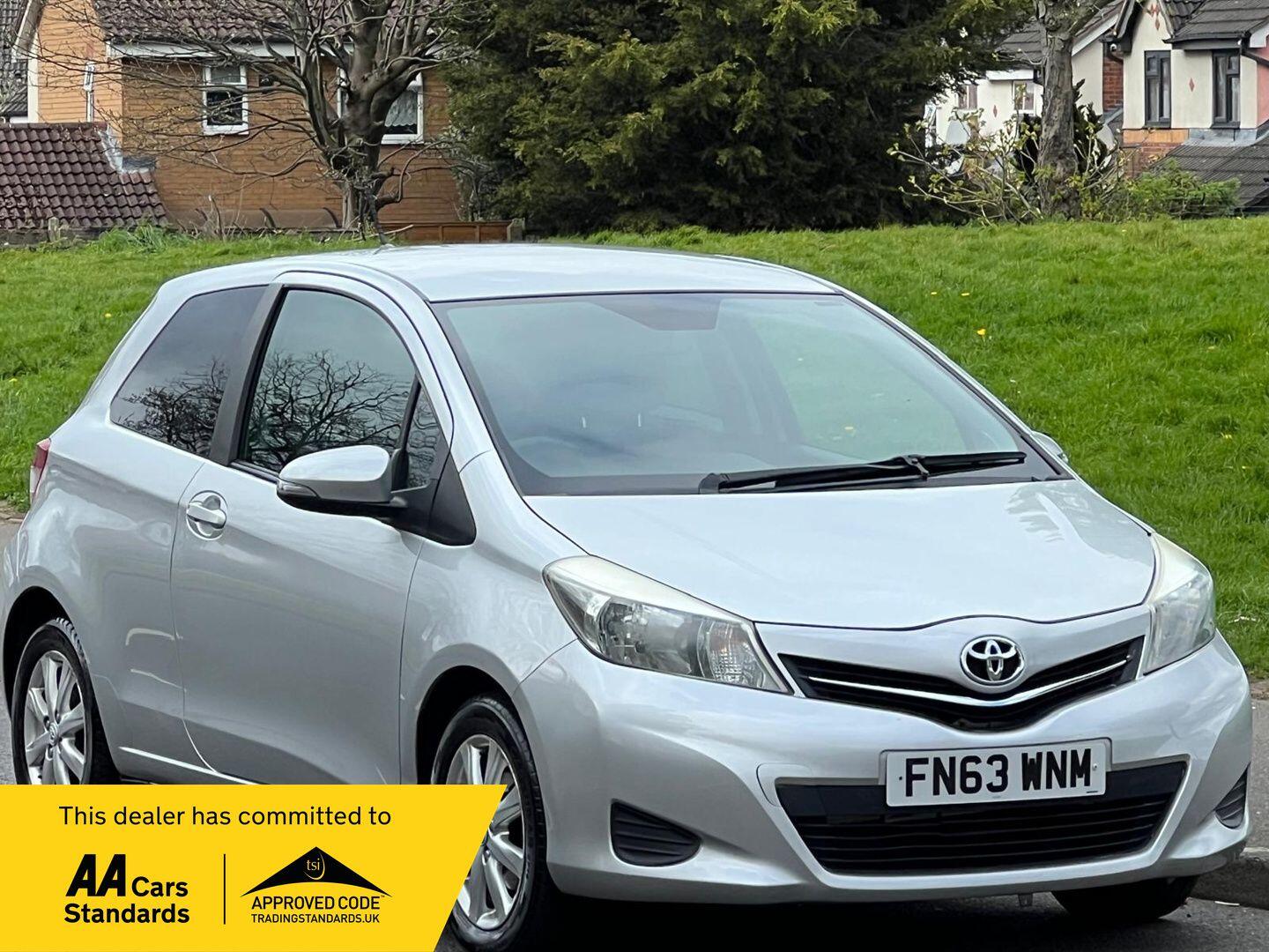 Used Toyota Yaris 2013 for sale - 78215739: Photo 1