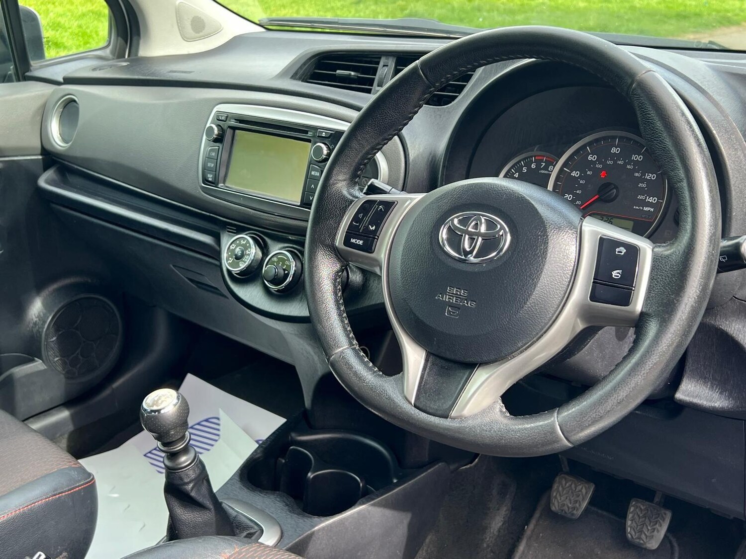 Used Toyota Yaris 2013 for sale - 78215739: Photo 21