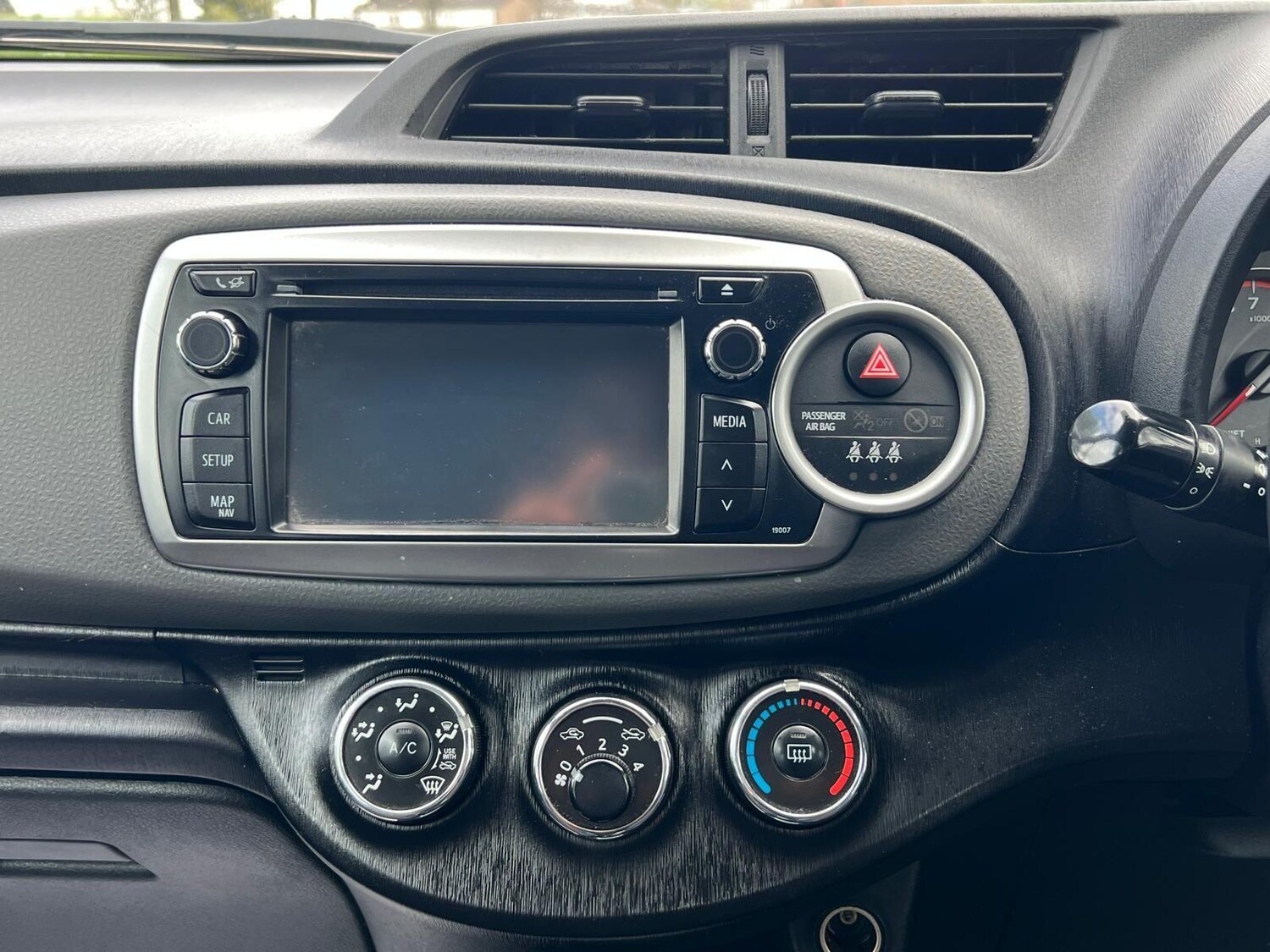 Used Toyota Yaris 2013 for sale - 78215739: Photo 27