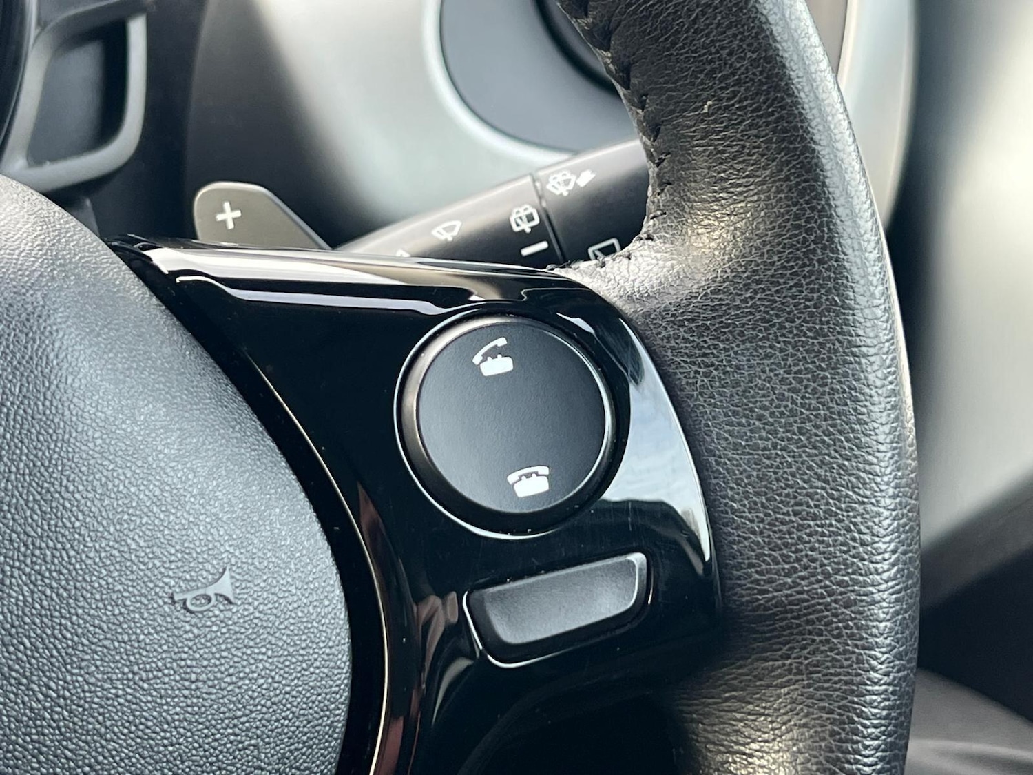 Used Peugeot 108 2015 for sale - 77202812: Photo 26