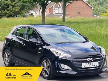 Used Hyundai i30 2016 for sale - 78891235: Photo