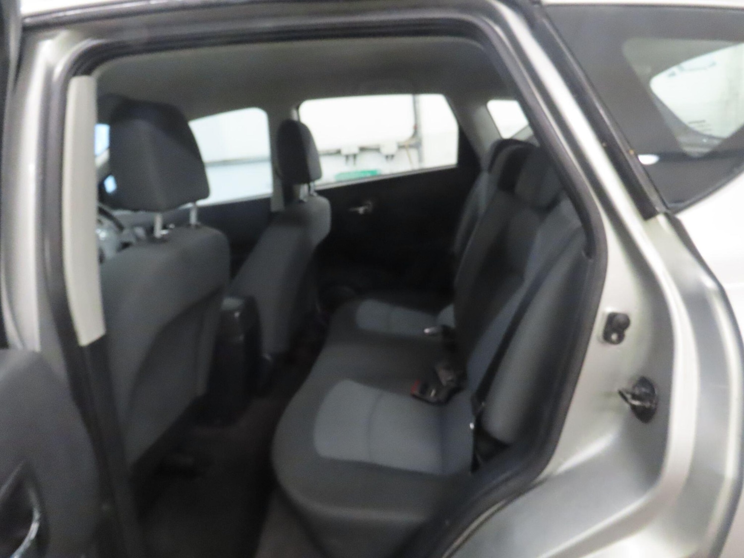 Used Nissan Qashqai 2012 for sale - 77575232: Photo 13