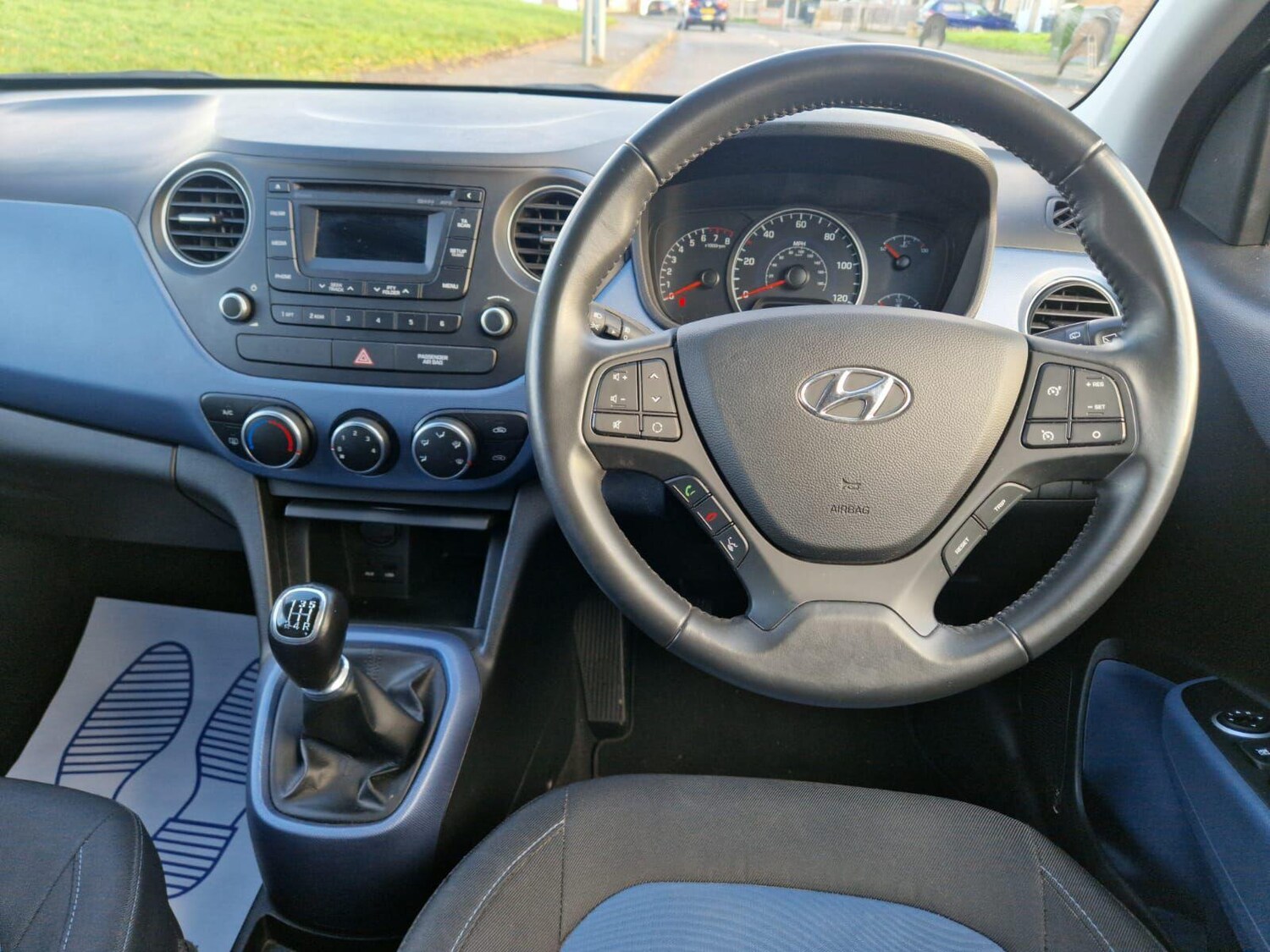 Used Hyundai i10 2015 for sale - 77202597: Photo 20