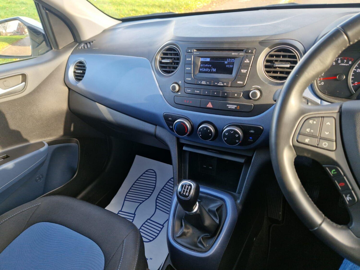 Used Hyundai i10 2015 for sale - 77202597: Photo 22