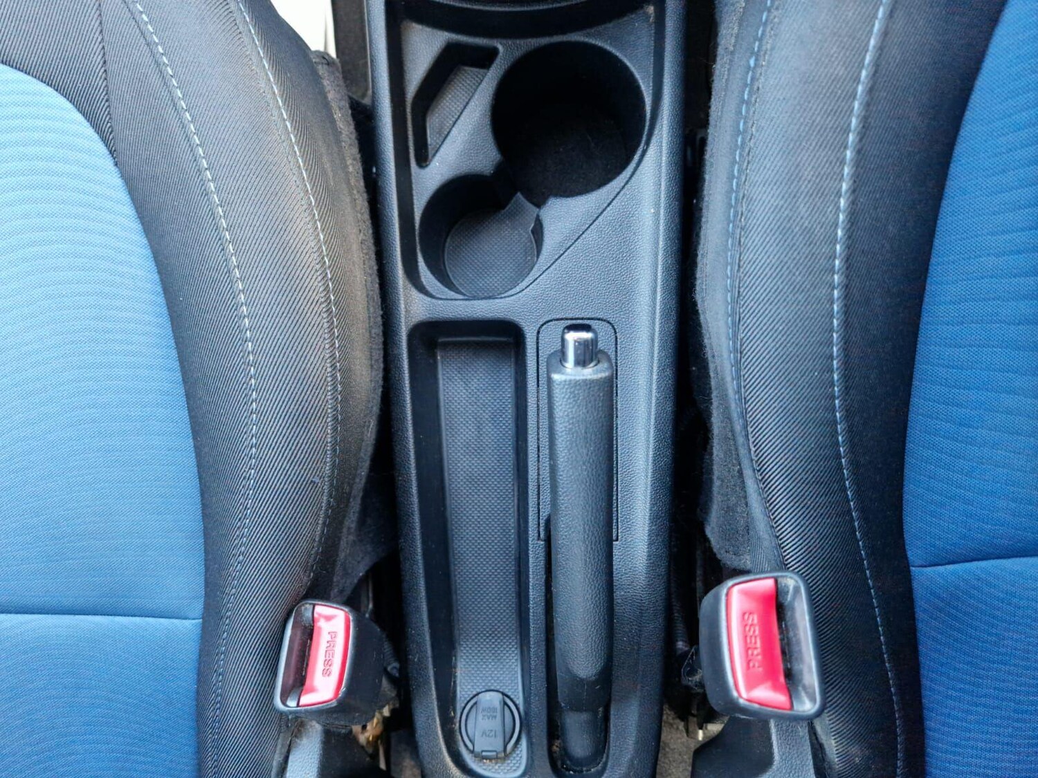 Used Hyundai i10 2015 for sale - 77202597: Photo 31