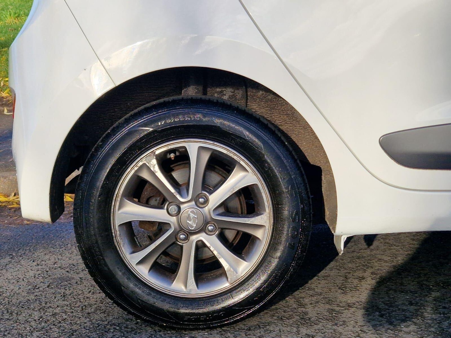 Used Hyundai i10 2015 for sale - 77202597: Photo 32