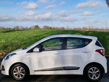 Used Hyundai i10 2015 for sale - 77202597: Photo