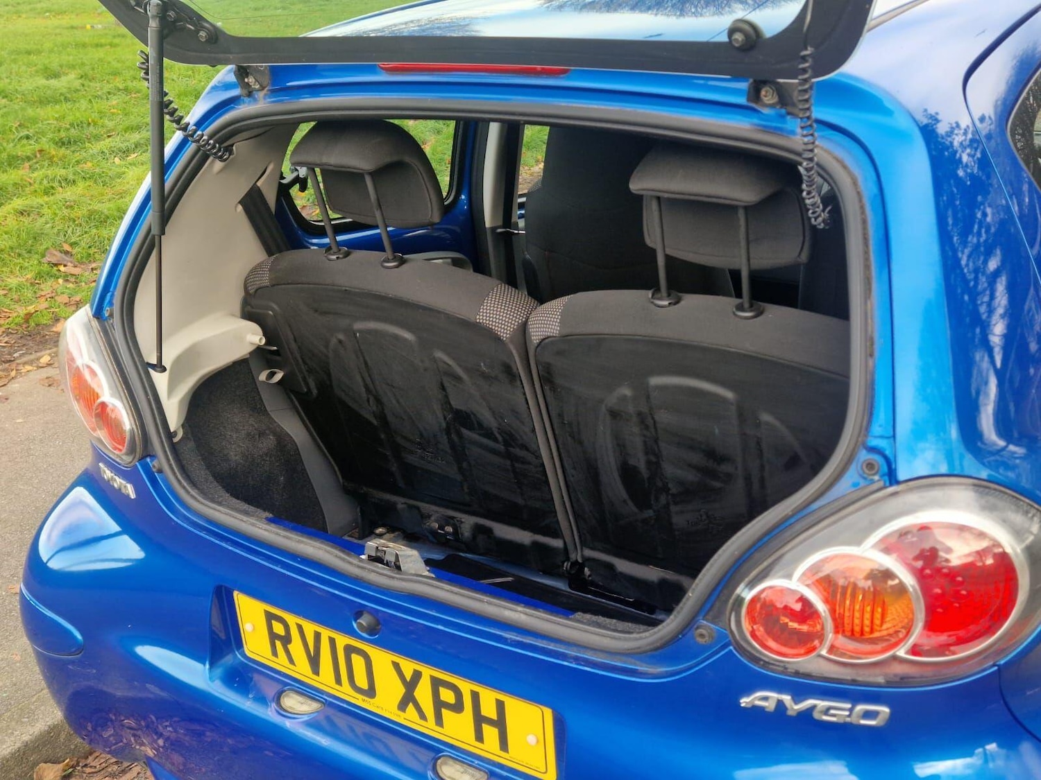 Used Toyota AYGO 2010 for sale - 77230227: Photo 13